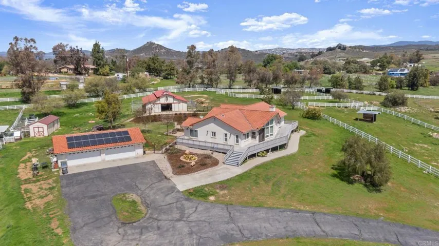 20191 Deerben Rd, Ramona, California 92065