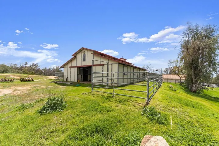 Barnmaster Barn