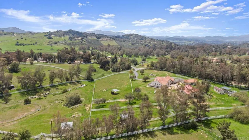 20191 Deerben Rd, Ramona, California 92065