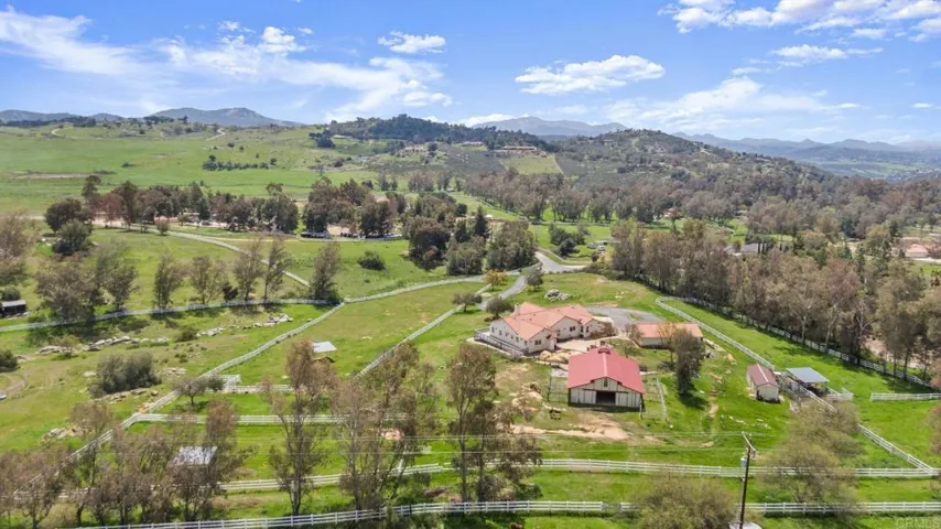 20191 Deerben Rd, Ramona, California 92065