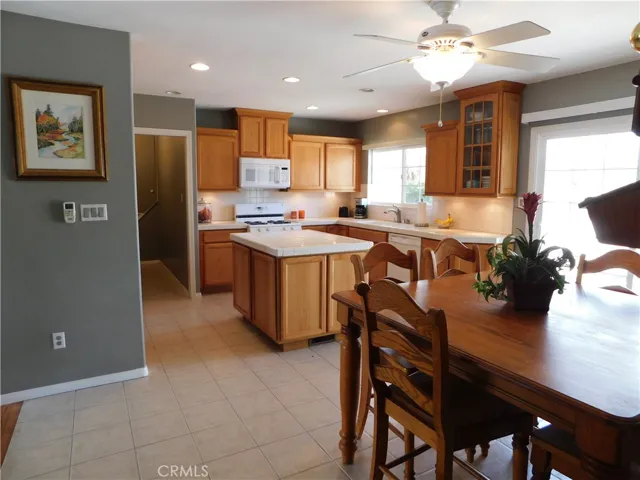35054 Kimberly Lane, Yucaipa, California 92399