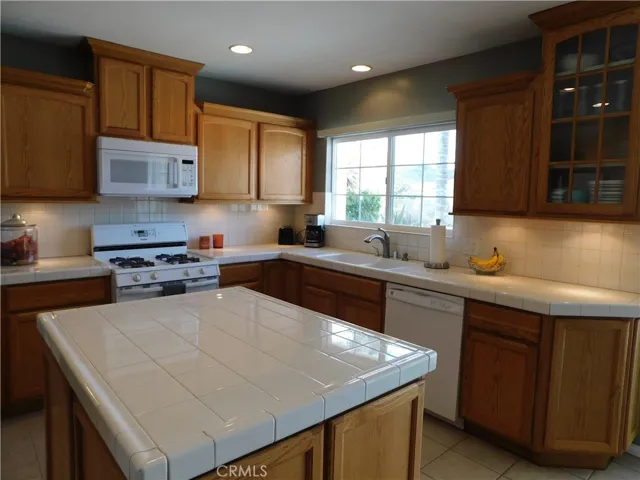 35054 Kimberly Lane, Yucaipa, California 92399