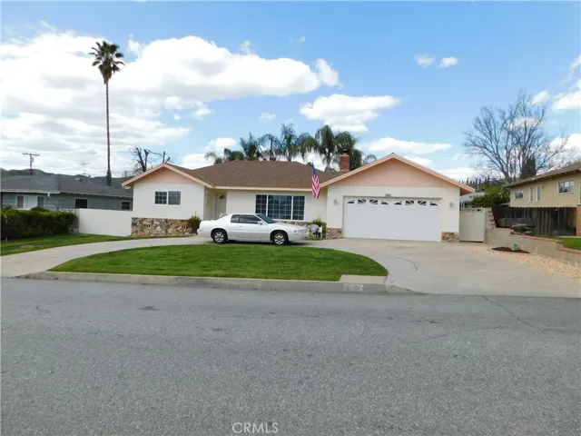 35054 Kimberly Lane, Yucaipa, California 92399
