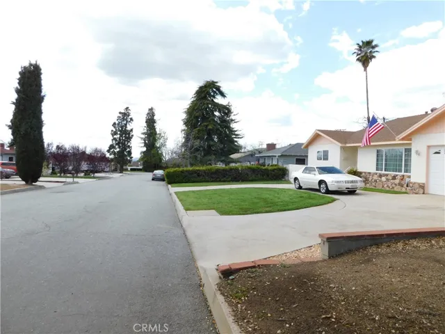 35054 Kimberly Lane, Yucaipa, California 92399