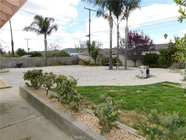 35054 Kimberly Lane, Yucaipa, California 92399