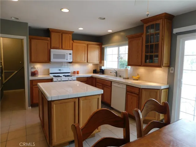 35054 Kimberly Lane, Yucaipa, California 92399