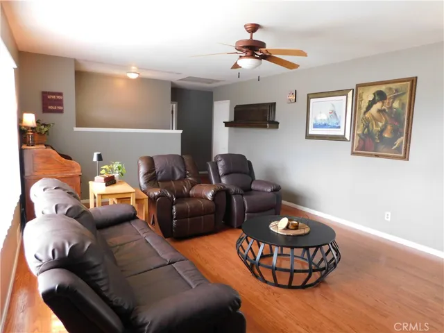 35054 Kimberly Lane, Yucaipa, California 92399