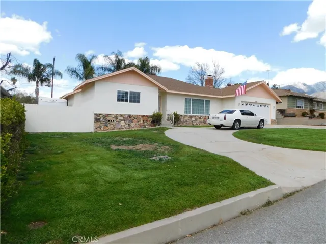 35054 Kimberly Lane, Yucaipa, California 92399