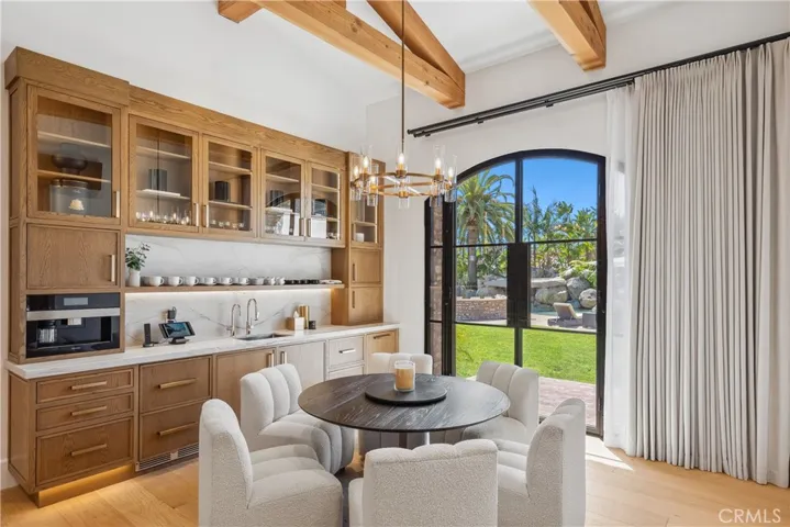 Main House Coffee Bar/Breakfast Nook