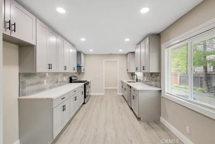 720 Sloss Avenue, Yuba City, California 95991