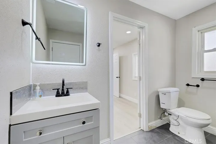 720 Sloss Avenue, Yuba City, California 95991