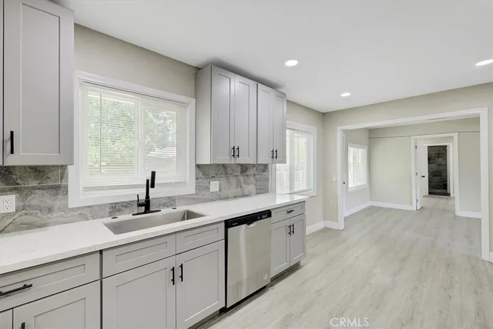 720 Sloss Avenue, Yuba City, California 95991