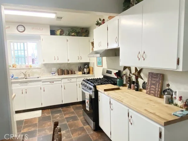 216 Washington Street, Coalinga, California 93210