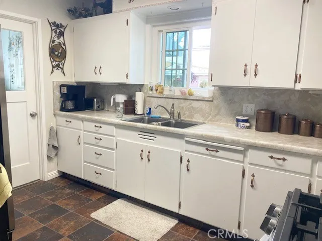 216 Washington Street, Coalinga, California 93210