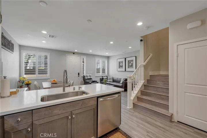 368 S Auburn Heights Lane, Anaheim Hills, California 92807