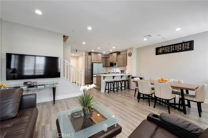 368 S Auburn Heights Lane, Anaheim Hills, California 92807