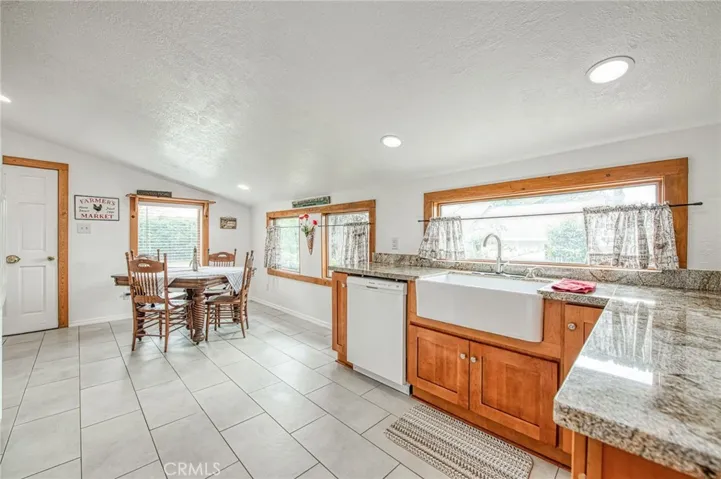 8029 Fruitland Avenue, Winton, California 95388