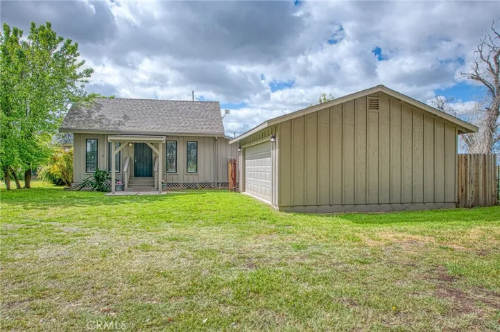 8029 Fruitland Avenue, Winton, California 95388