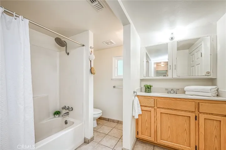 8029 Fruitland Avenue, Winton, California 95388