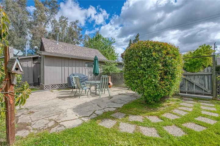 8029 Fruitland Avenue, Winton, California 95388