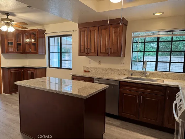5139 Via Del Valle Street, La Verne, California 91750