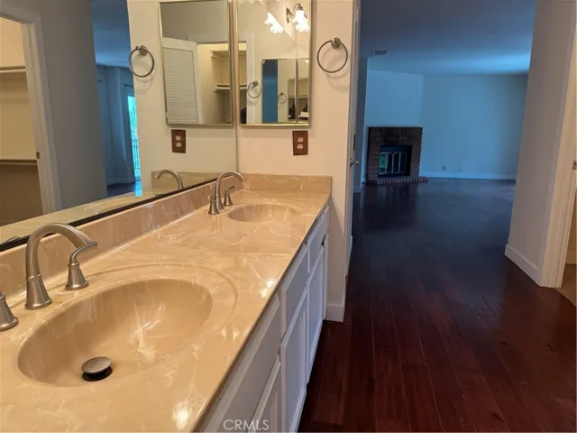 5139 Via Del Valle Street, La Verne, California 91750