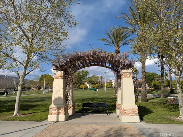 5318 Daytime Avenue, Fontana, California 92336