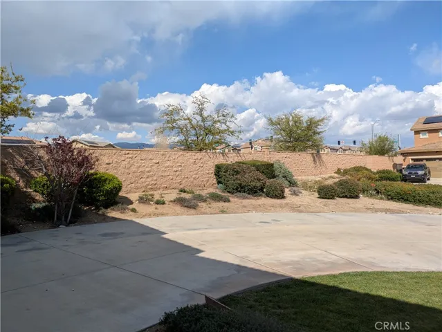 5318 Daytime Avenue, Fontana, California 92336