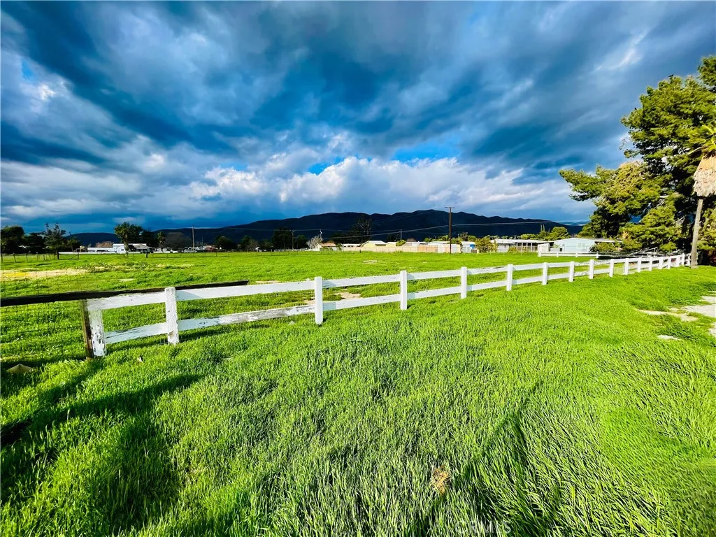 1380 Cottonwood Avenue, San Jacinto, California 92582 home-pic-0