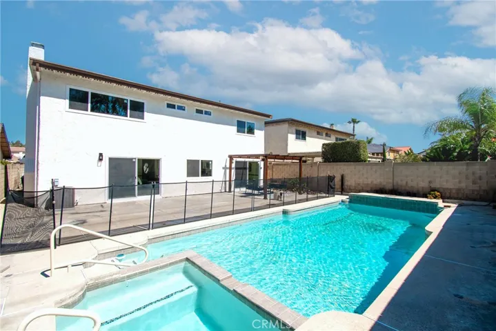 7842 E Woodsboro Avenue, Anaheim Hills, California 92807