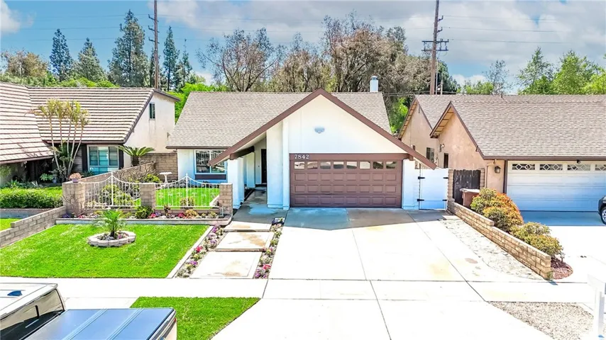 7842 E Woodsboro Avenue, Anaheim Hills, California 92807