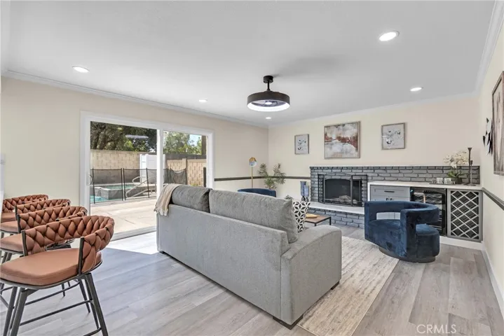 7842 E Woodsboro Avenue, Anaheim Hills, California 92807