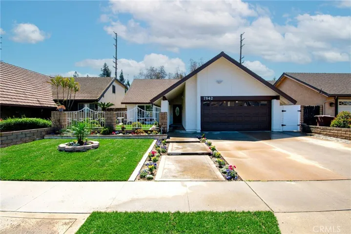 7842 E Woodsboro Avenue, Anaheim Hills, California 92807