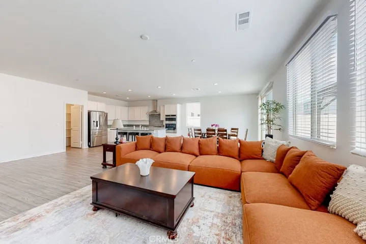 32861 Oakland Way, Winchester, California 92596
