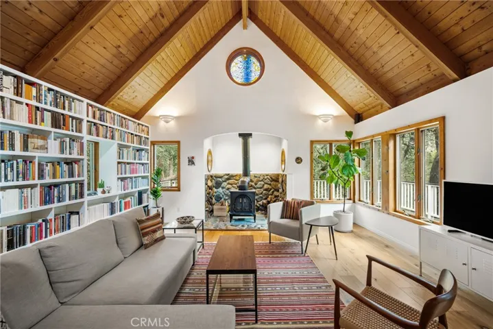 29102 Kommers Lane, Modjeska Canyon, California 92676