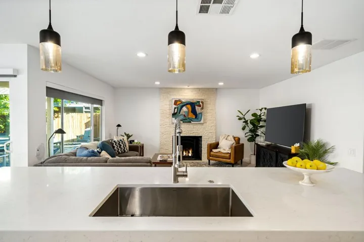 35-web-or-mls-AC_Myrsine_0425_OPMG_021