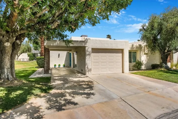 1692 Fairway Circle, Palm Springs, California 92264