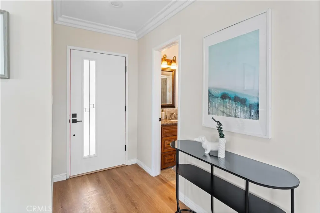 3450 Mevel Place, La Crescenta, California 91214 home-pic-7