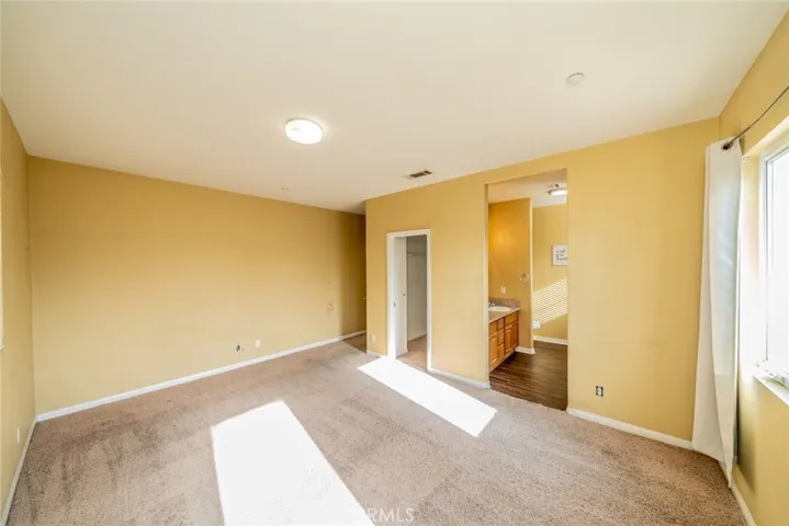 15868 Dianthus Street, Fontana, California 92335