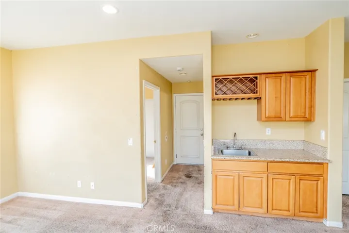 15868 Dianthus Street, Fontana, California 92335