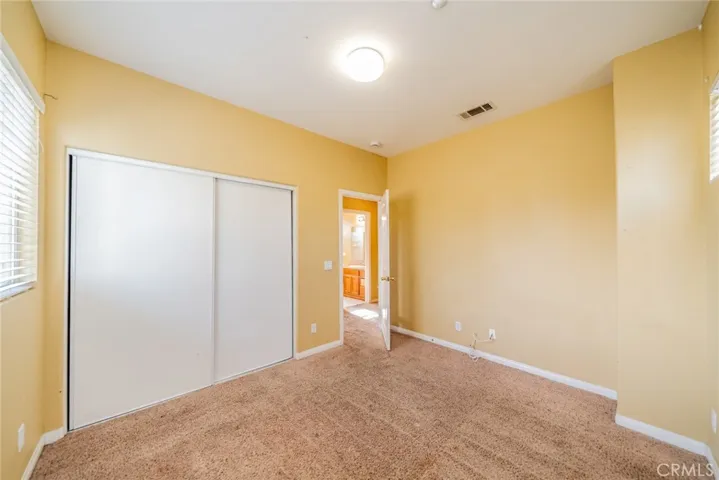15868 Dianthus Street, Fontana, California 92335