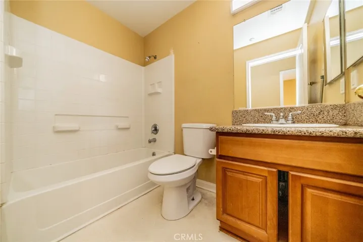 15868 Dianthus Street, Fontana, California 92335
