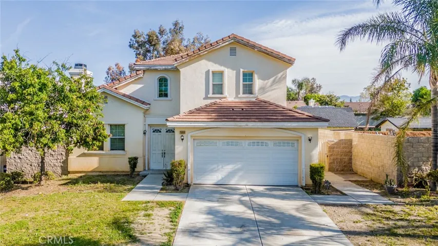 15868 Dianthus Street, Fontana, California 92335