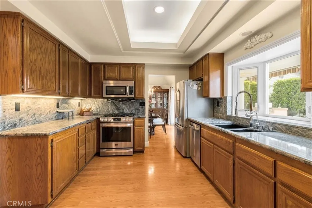 25912 Densmore Drive, Lake Forest, California 92630 home-pic-8