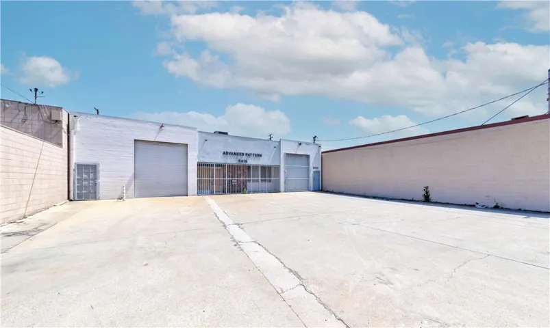 8416 Secura Way, Santa Fe Springs, California 90670
