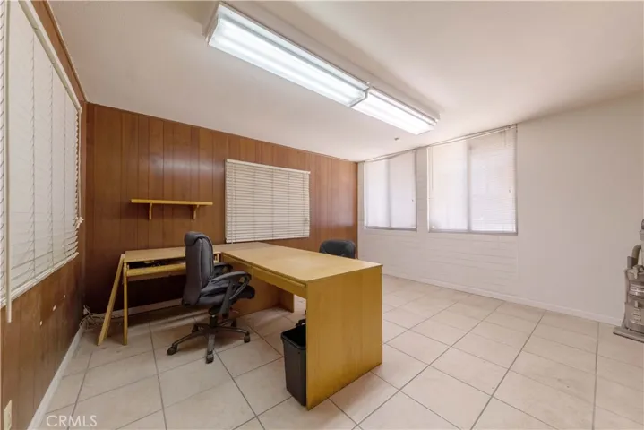 8416 Secura Way, Santa Fe Springs, California 90670