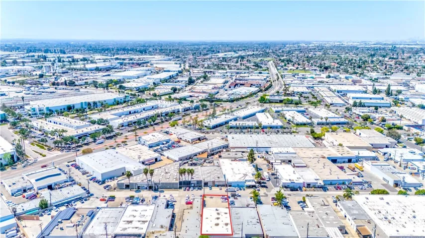 8416 Secura Way, Santa Fe Springs, California 90670