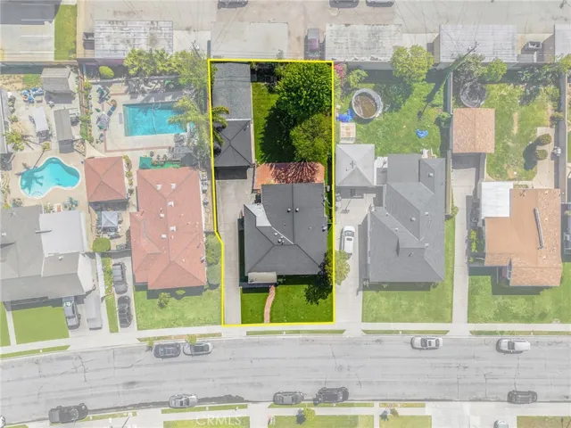 206 Locust Street, Brea, California 92821
