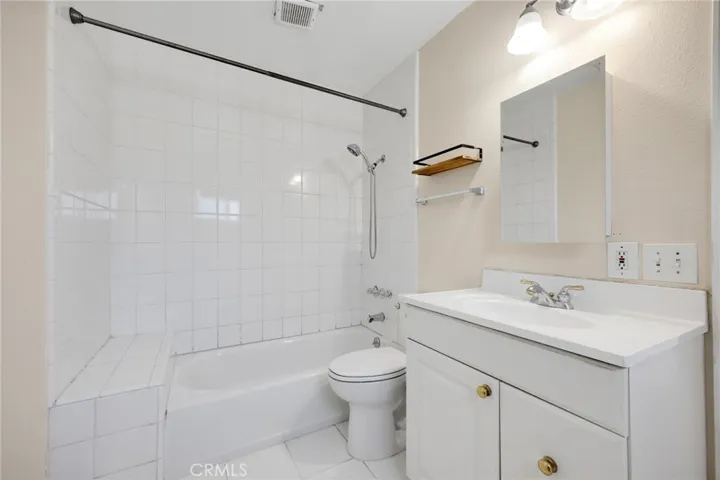 206 Locust Street, Brea, California 92821