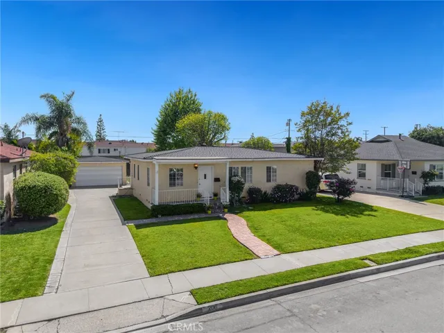 206 Locust Street, Brea, California 92821